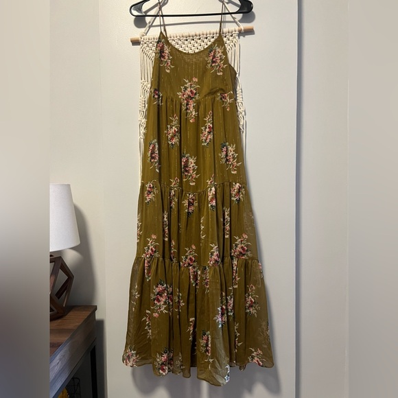 Madewell Cami Tier Midi Dress in Metallic Classic Corsage - Picture 6 of 10